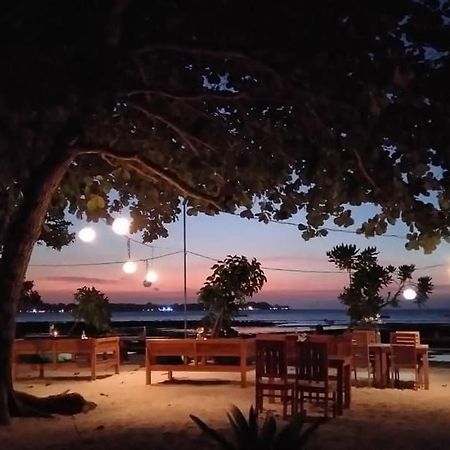 Salili Bungalow กิลิไอร์ ภายนอก รูปภาพ
