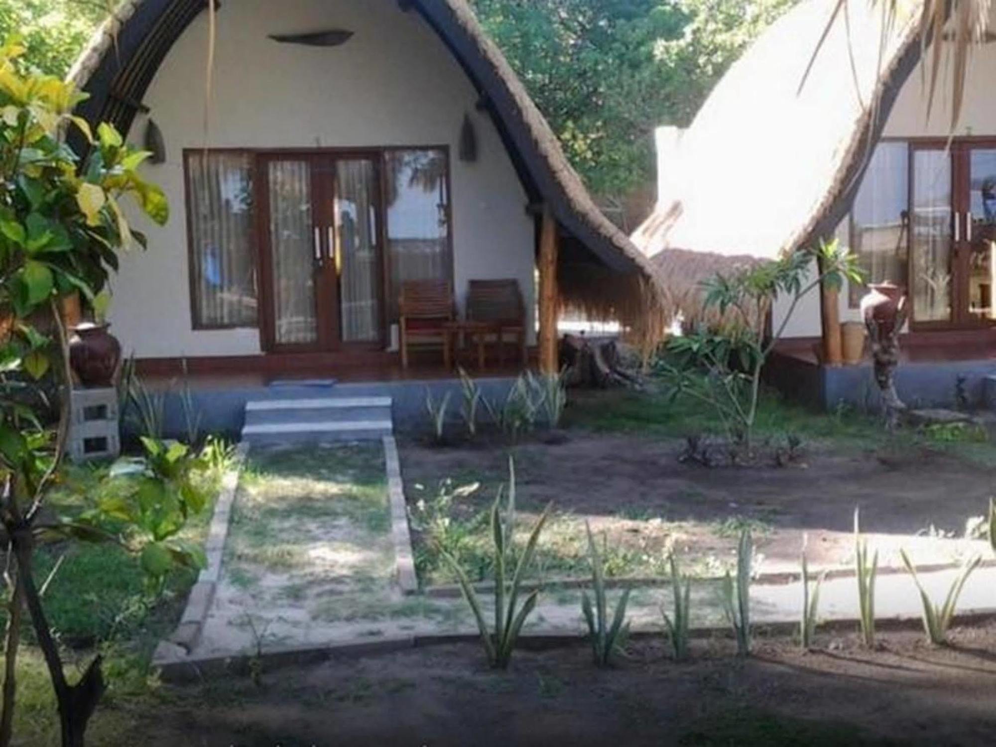 Salili Bungalow กิลิไอร์ ภายนอก รูปภาพ