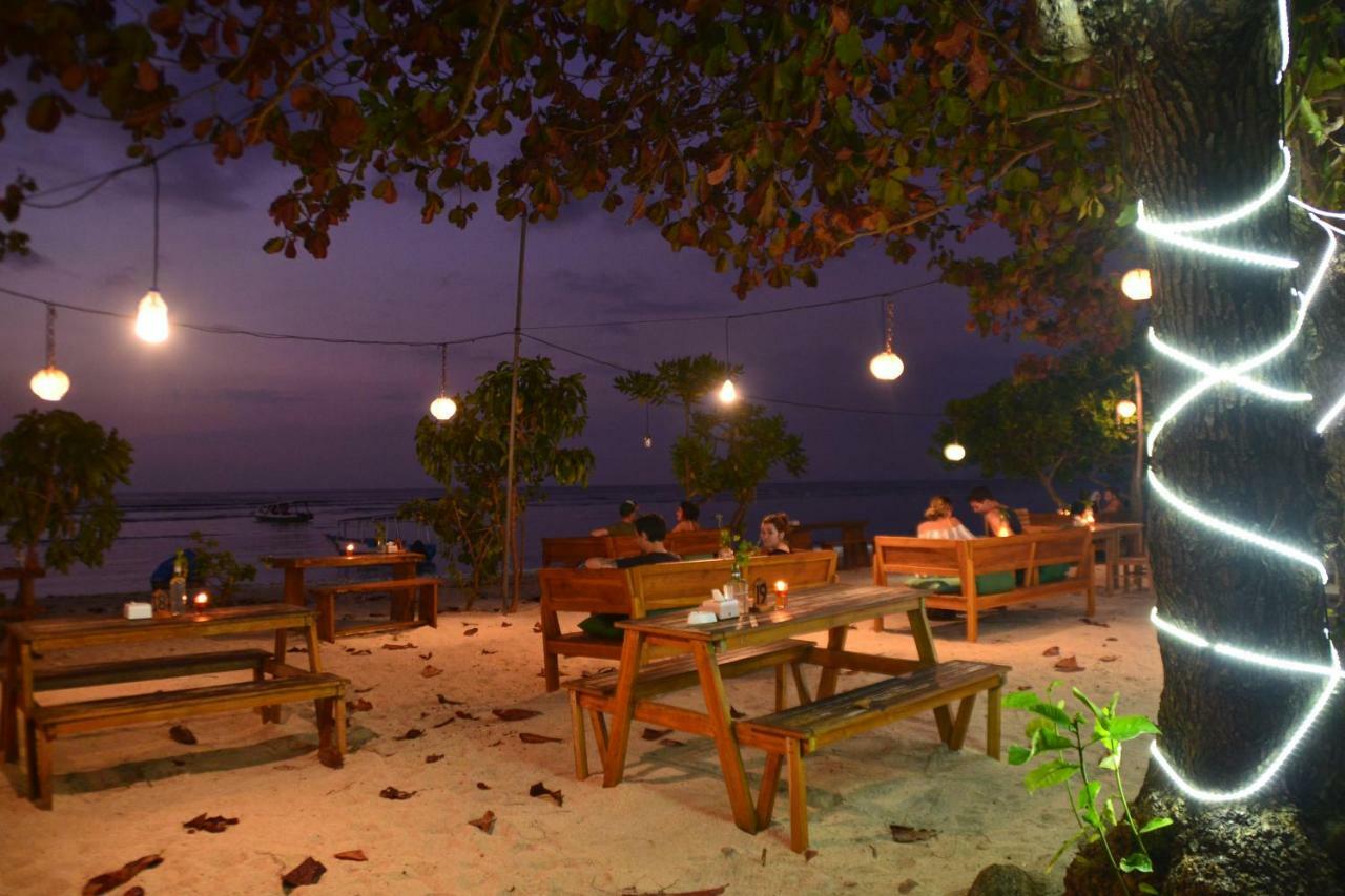 Salili Bungalow กิลิไอร์ ภายนอก รูปภาพ