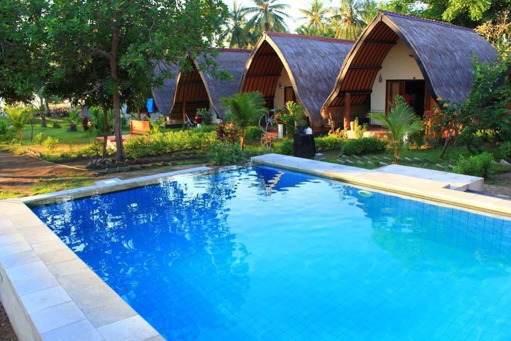 Salili Bungalow กิลิไอร์ ภายนอก รูปภาพ