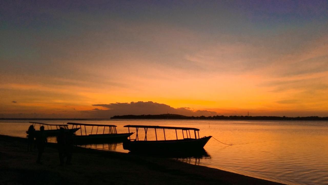 Salili Bungalow กิลิไอร์ ภายนอก รูปภาพ